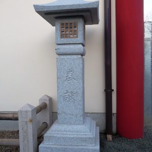 Tachi-gata Laterne