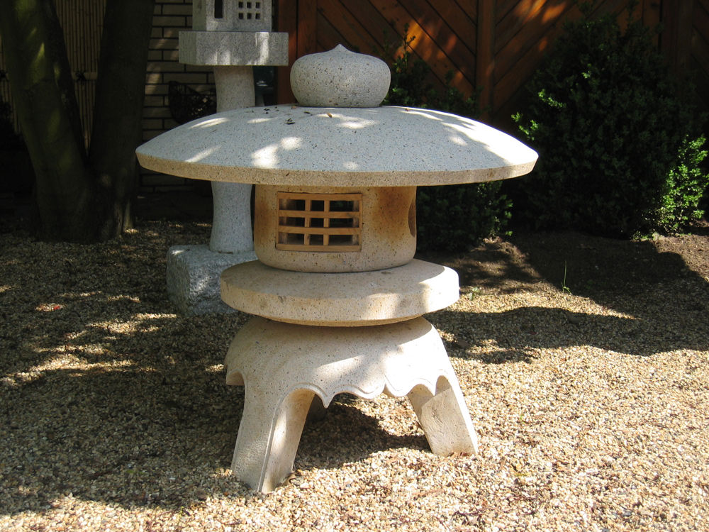 Yukimi-gata